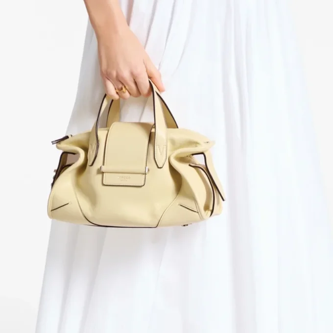 Bar Holdall Small Buttermilk Biker Leather Holdall Bag
